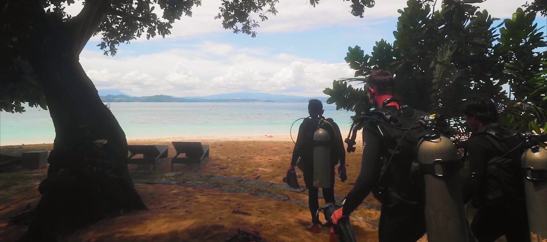 dive-bunaken-video-bckg