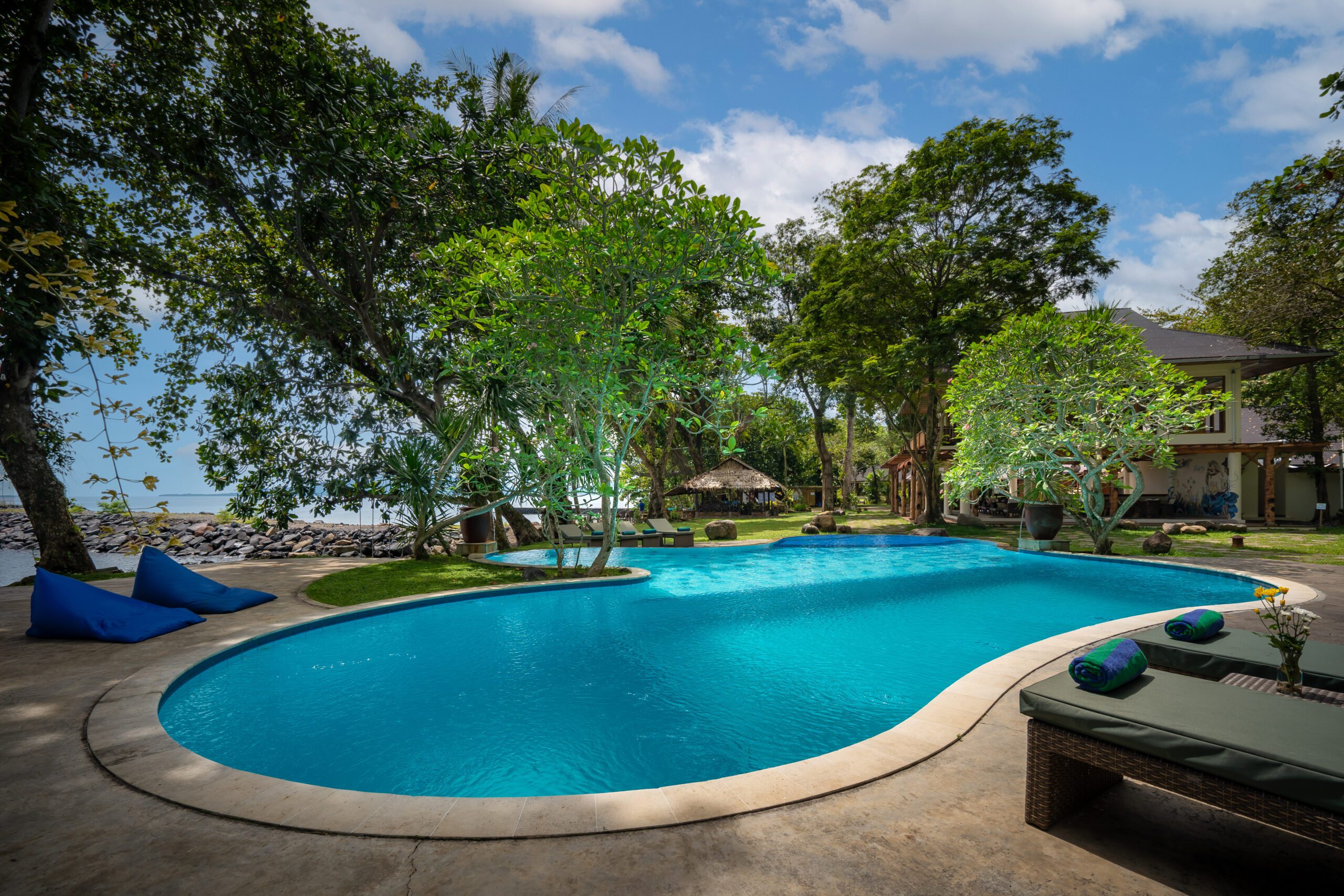 Murex Manado Resort - Pool