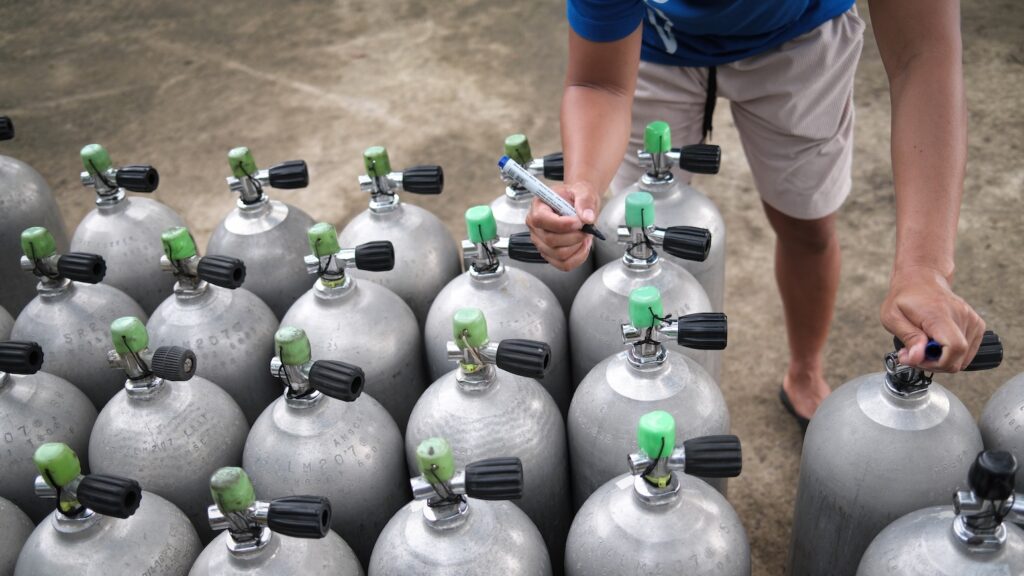 From air tanks to oxygen and first aid protocols, Basrah and his team put extra time and care into preparing (and personalizing) the guest experience, with safety the number one priority